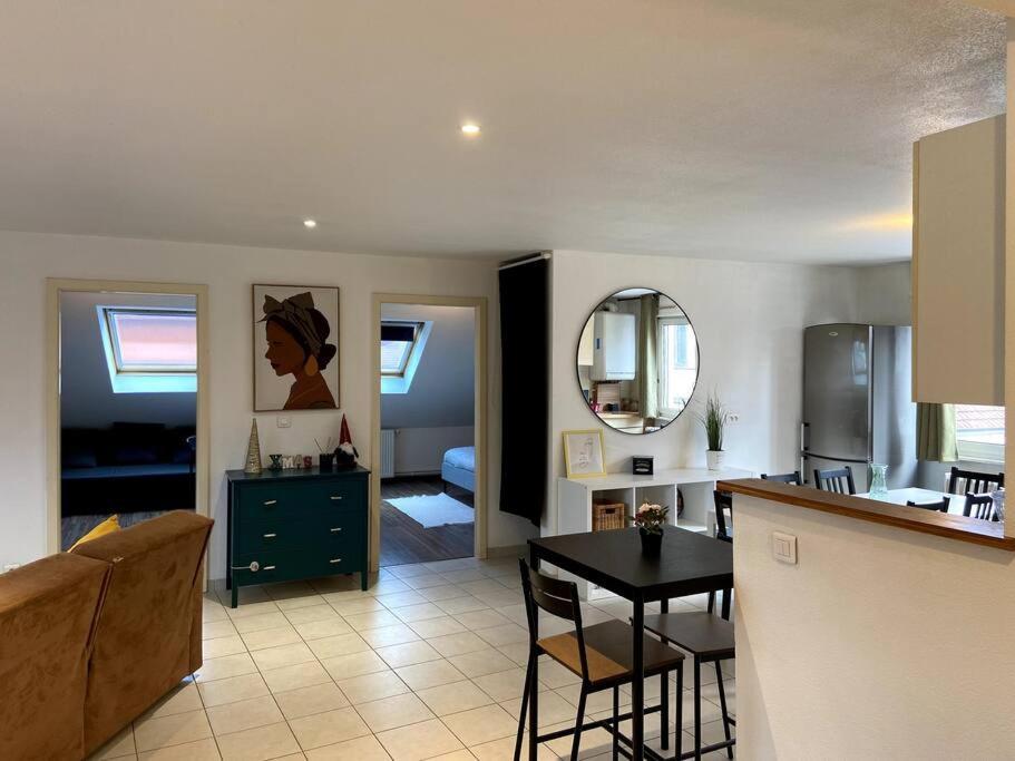 Apartamento 10Min Bus Strasbourg Centre-Parking Prive-Wifi-Tv Bischheim Exterior foto